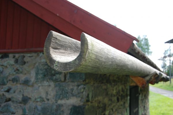 Cost of Wooden Gutter Repair in Greenwood
